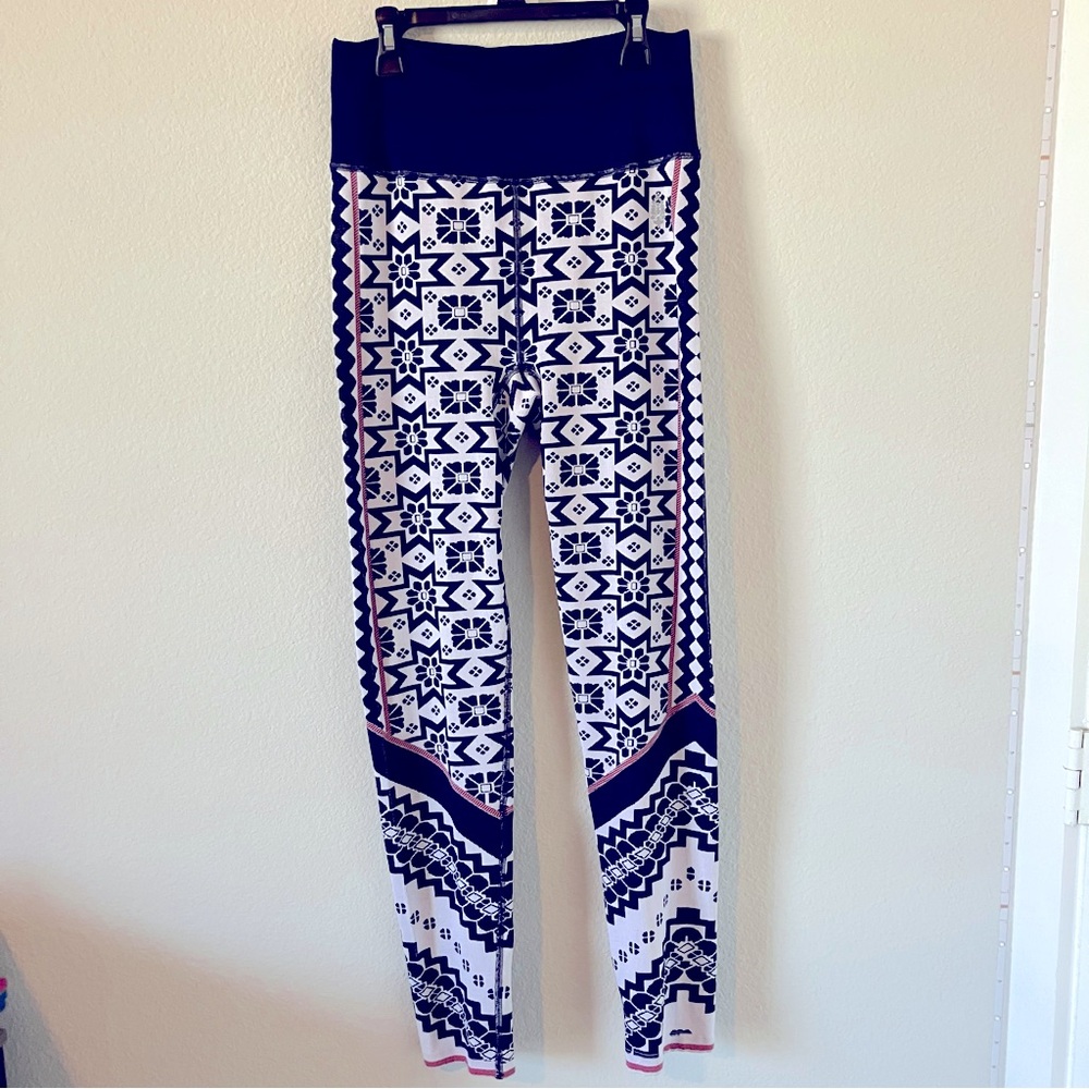 034.Free People Movement Myoko Jacquard Base Leggings NWT - Picture 5 of 10